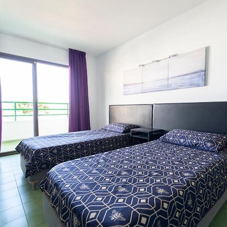 מגאלוף Coconut Apartments - Adults Only מראה חיצוני תמונה