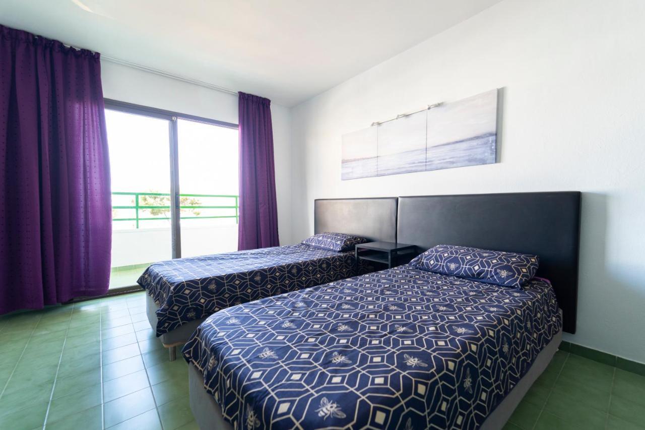 מגאלוף Coconut Apartments - Adults Only מראה חיצוני תמונה